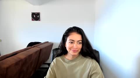 Snapshot of eva_monn chatting on 07-10-26, 03:36 eva_monn online show from 07-10-26, 03:36