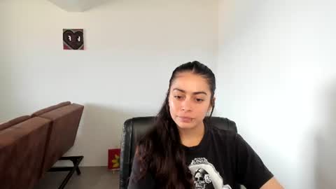 Snapshot of eva_monn chatting on 07-31-26, 05:23 eva_monn online show from 07-31-26, 05:23