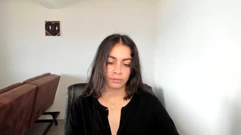 Snapshot of eva_monn chatting on 08-04-26, 05:48 eva_monn online show from 08-04-26, 05:48