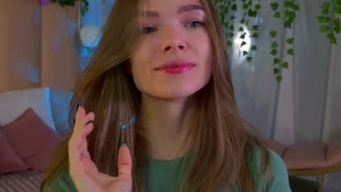 Snapshot of eva_natsumi chatting on 12-07-24, 05:15 Eva online show from 12-07-24, 05:15