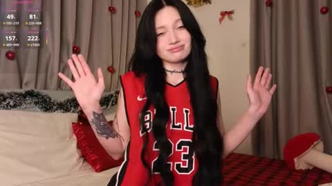 Eva online show from 12-16-25, 03:17