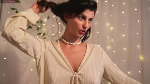 Snapshot of eva_ro chatting on 02-19-25, 09:03 EVA online show from 02-19-25, 09:03