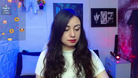 Eva online show from 10-27-25, 02:43