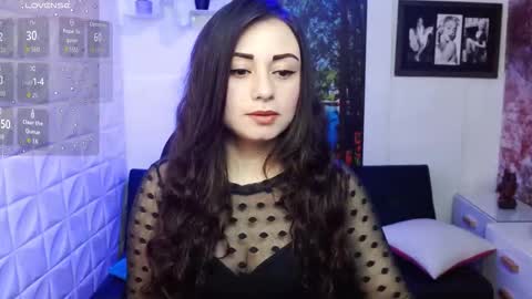 Eva online show from 11-13-25, 02:27