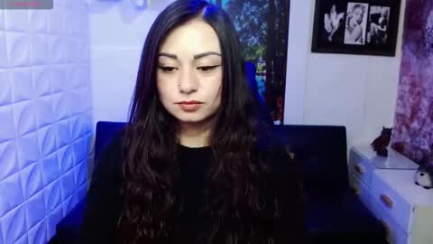 Eva online show from 11-20-25, 02:28