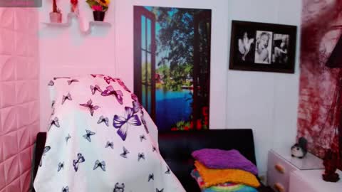 Eva online show from 03-27-26, 02:50