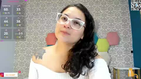 Snapshot of eva_rosse69 chatting on 02-06-25, 11:54 Eva online show from 02-06-25, 11:54
