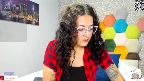 Snapshot of eva_rosse69 chatting on 03-05-25, 11:38 Eva online show from 03-05-25, 11:38