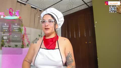 Snapshot of eva_rosse69 chatting on 10-13-25, 11:54 Eva online show from 10-13-25, 11:54