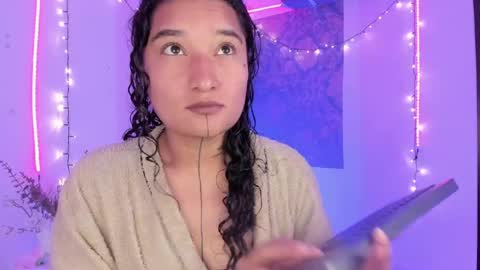 Snapshot of eva_sanderslee chatting on 06-14-26, 10:17 Eva online show from 06-14-26, 10:17