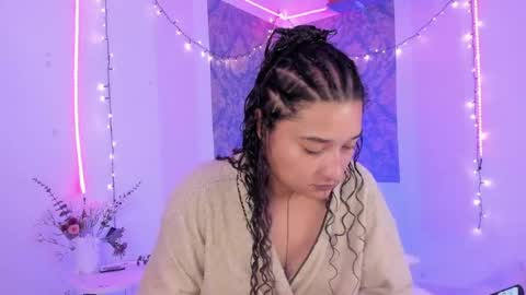 Snapshot of eva_sanderslee chatting on 07-05-26, 10:22 Eva online show from 07-05-26, 10:22