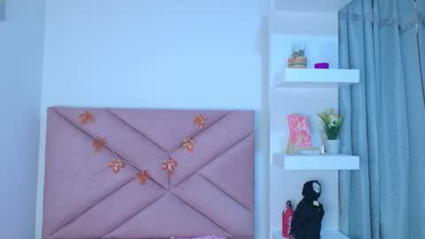 Eva Sin online show from 12-04-25, 11:13