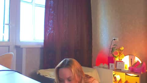 Hi there i am Eva and i wish create a nice community with you so join my Ticket Show for more pleasure online show from 06-08-26, 01:11