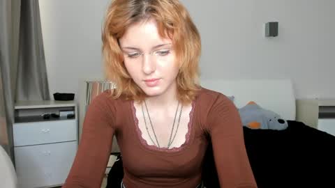 Snapshot of eva_vv chatting on 05-23-26, 06:51 Eva online show from 05-23-26, 06:51