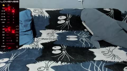 Eva online show from 12-19-24, 02:57