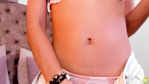 Snapshot of evaa_rose_ chatting on 11-10-25, 10:31 Eva online show from 11-10-25, 10:31