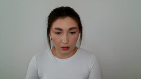 Snapshot of evachaturbatte chatting on 07-24-26, 04:43 Evachaturbatte online show from 07-24-26, 04:43