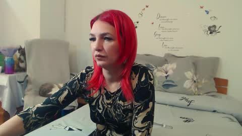 Snapshot of evadesireone chatting on 01-23-25, 12:30 EvadesireONE online show from 01-23-25, 12:30