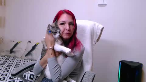 EvadesireONE online show from 05-11-26, 06:27