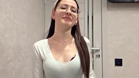 EvaDevis online show from 04-21-26, 10:45