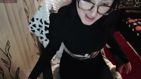 Snapshot of evadream1 chatting on 01-15-26, 10:13 EVADREAM online show from 01-15-26, 10:13