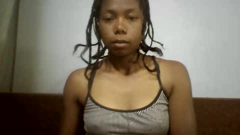 Snapshot of evahaldy chatting on 11-08-25, 06:24 evahaldy online show from 11-08-25, 06:24