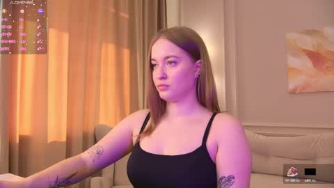 Snapshot of evahariss1 chatting on 10-09-25, 11:08 evahariss1 online show from 10-09-25, 11:08