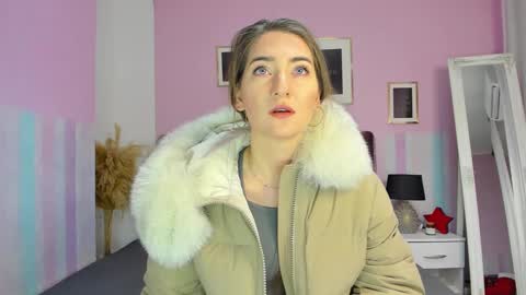 Eva online show from 01-15-25, 03:33