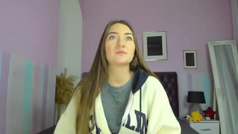 Eva online show from 01-27-25, 03:37