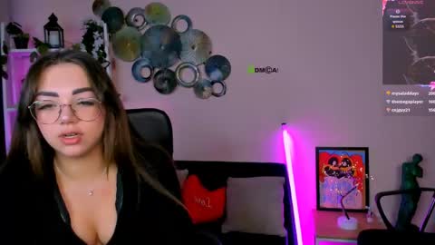 evalora online show from 04-23-26, 07:27