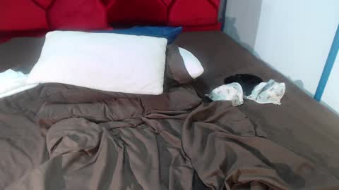 Snapshot of evamills1 chatting on 01-27-25, 11:11 Eva Mills online show from 01-27-25, 11:11