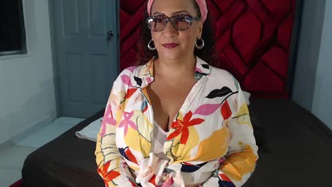 Snapshot of evamills1 chatting on 02-07-25, 07:38 Eva Mills online show from 02-07-25, 07:38