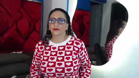 Snapshot of evamills1 chatting on 02-21-25, 08:05 Eva Mills online show from 02-21-25, 08:05