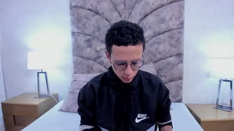 Evan Smitt online show from 02-10-25, 11:57