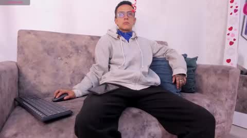 Evan Smitt online show from 02-19-25, 12:22