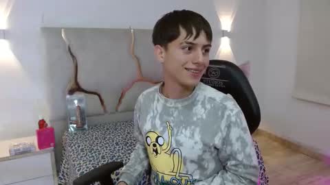 Snapshot of evan_tay chatting on 02-28-26, 03:18 evan_tay online show from 02-28-26, 03:18