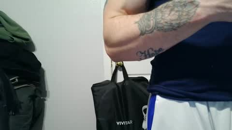 Snapshot of evancage chatting on 01-05-25, 07:49 evan cage online show from 01-05-25, 07:49