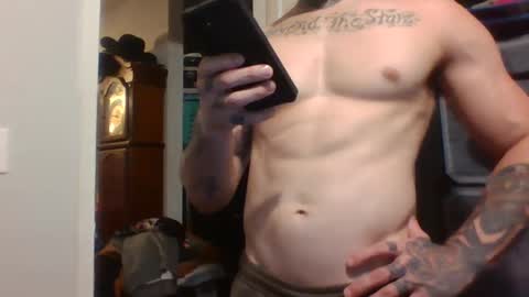 Snapshot of evancage chatting on 09-13-25, 12:32 evan cage online show from 09-13-25, 12:32