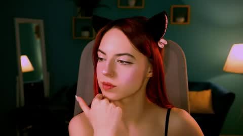 Eva  online show from 04-23-26, 08:00