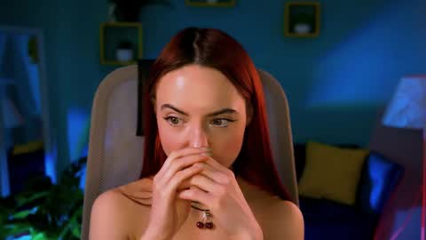 Eva  online show from 04-25-26, 01:41