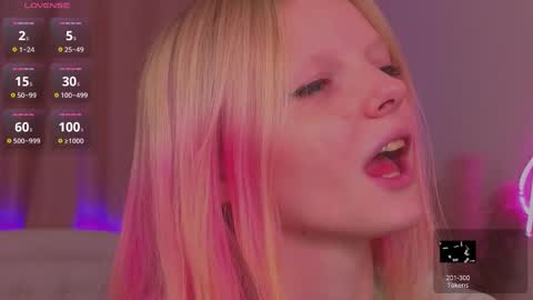 Snapshot of evangel1ne chatting on 12-14-24, 04:56 evangel1ne online show from 12-14-24, 04:56