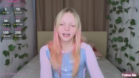 Snapshot of evangel1ne chatting on 02-02-25, 09:51 evangel1ne online show from 02-02-25, 09:51