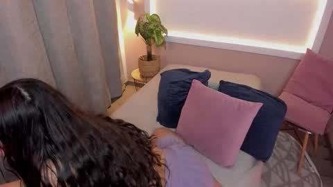 evangelineroos online show from 02-20-26, 07:58