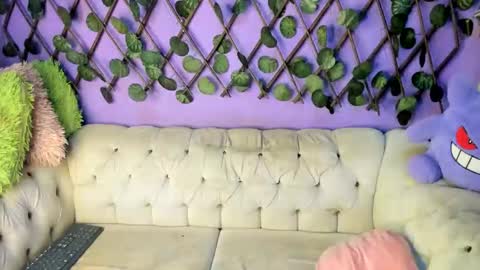 Snapshot of evangely15_ chatting on 10-04-25, 10:57 evangely15_ online show from 10-04-25, 10:57