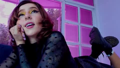 Evangelyne online show from 09-17-25, 04:19