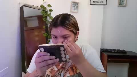 eva online show from 06-15-26, 12:18