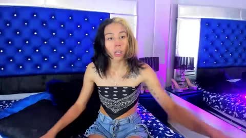 evanllelyne online show from 11-04-25, 11:42