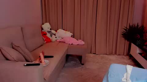 evanonsense online show from 11-25-25, 04:18