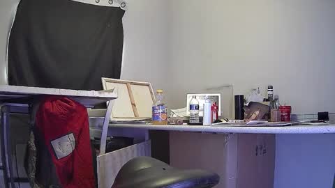 Snapshot of evanrodd16 chatting on 11-11-25, 04:29 ddoR online show from 11-11-25, 04:29