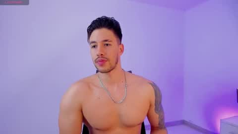 E V A N S online show from 10-04-25, 08:40